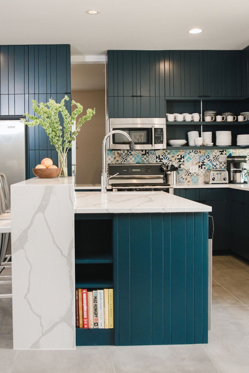 Contemporary Designs Mid Century Modern Kitchen Cabinets Plain Hardware Natural Warmth Sleek