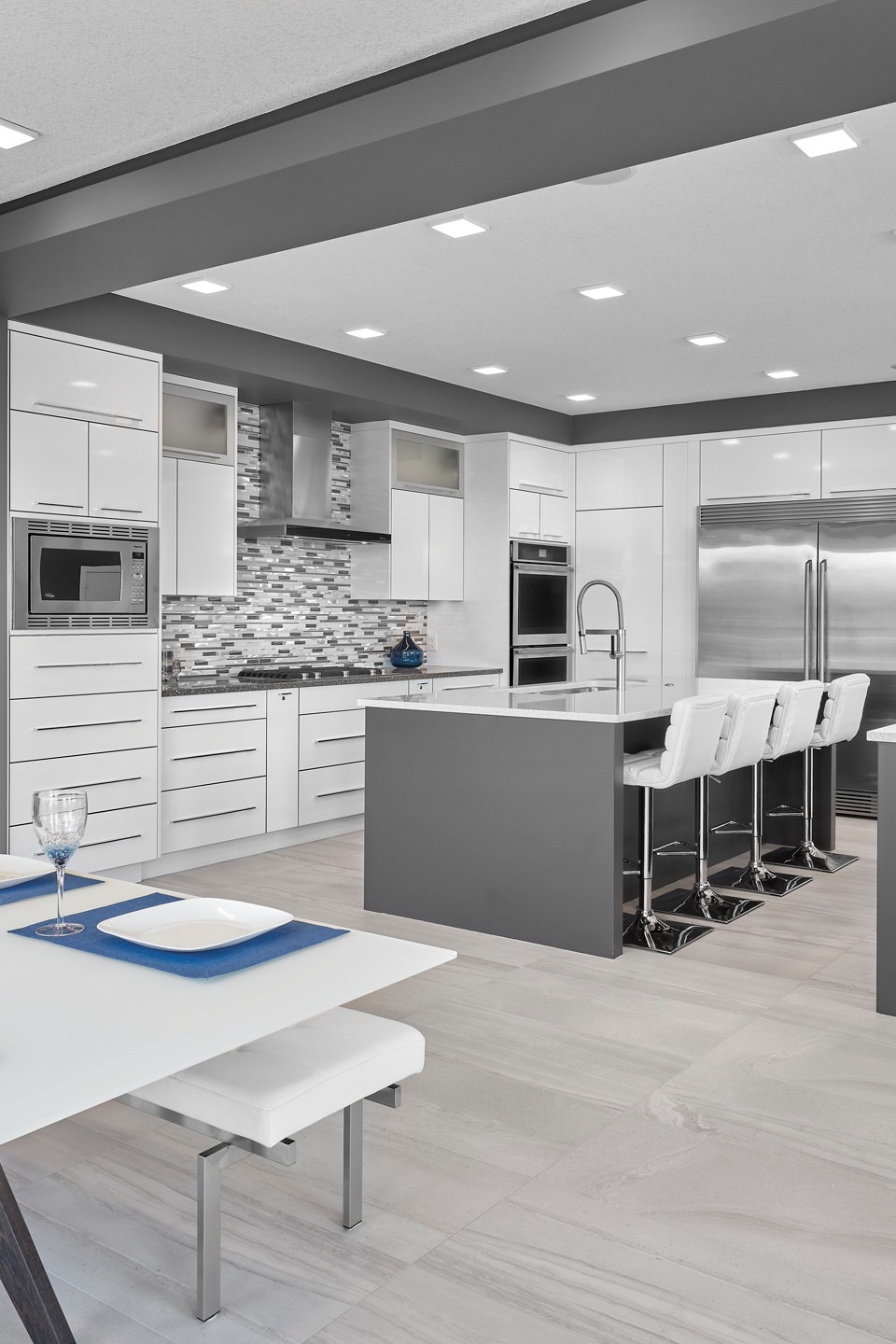 Kitchen Cabinetry Simple Hardware Contemporary Kitchen Cabinets Contemporary Design Sleek