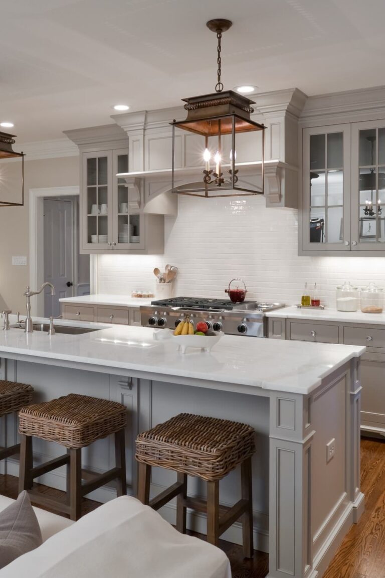 24+ Painted Kitchen Cabinets To Inspire Homeowners