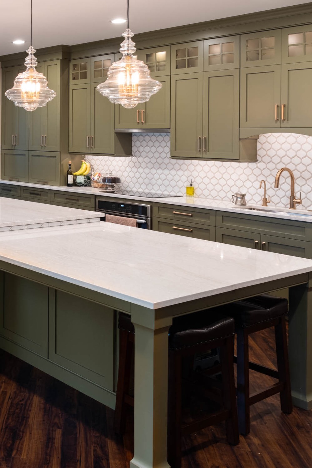 Sage Green Cabinets Quartz Countertops Emerald Green Kitchen Ideas Gray Countertop