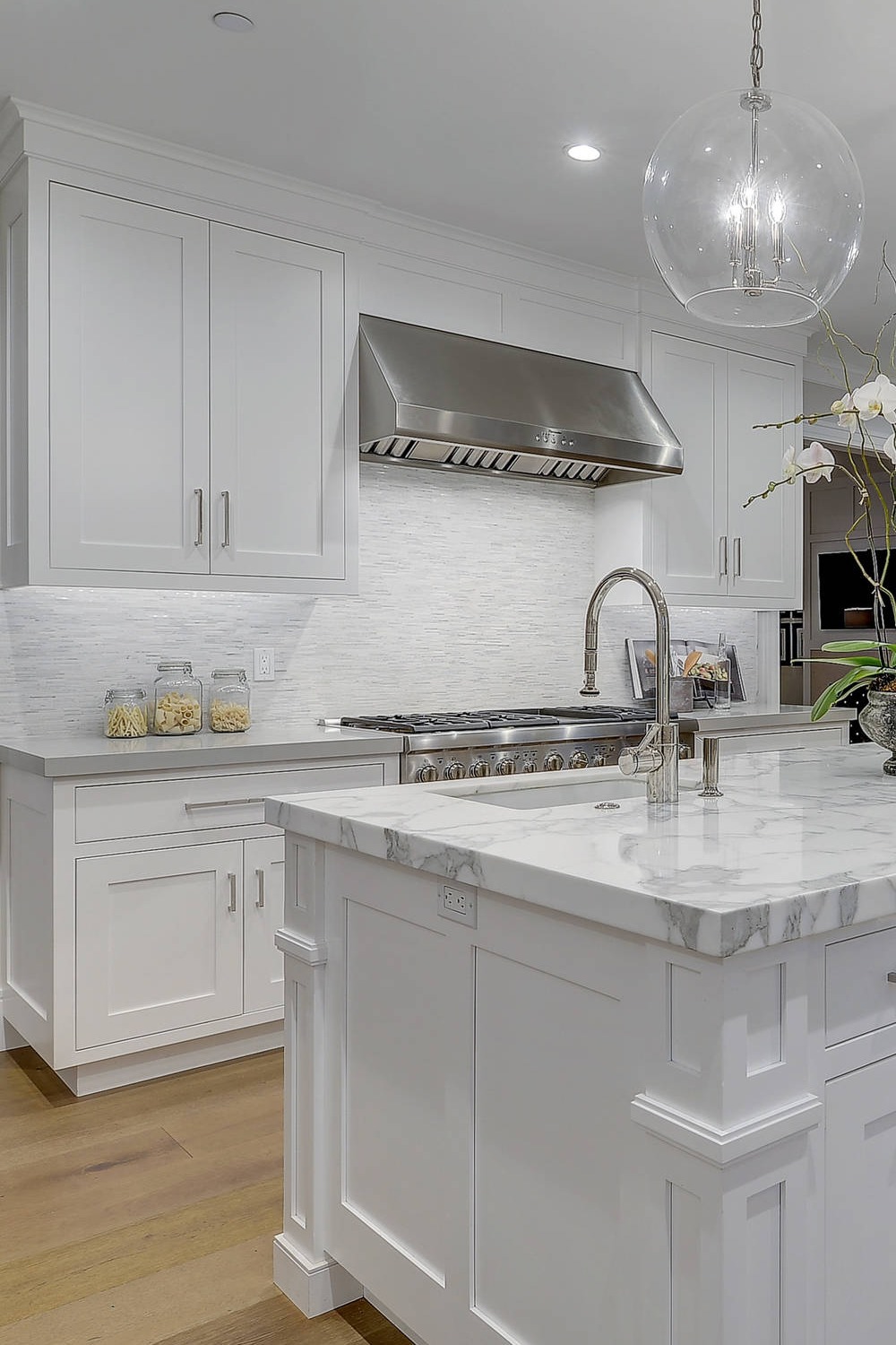 Backsplash Ideas For White Marble Countertops Stone Backsplash Mosaic Tile Backsplash Ideas With White Cabinets Gray Grout