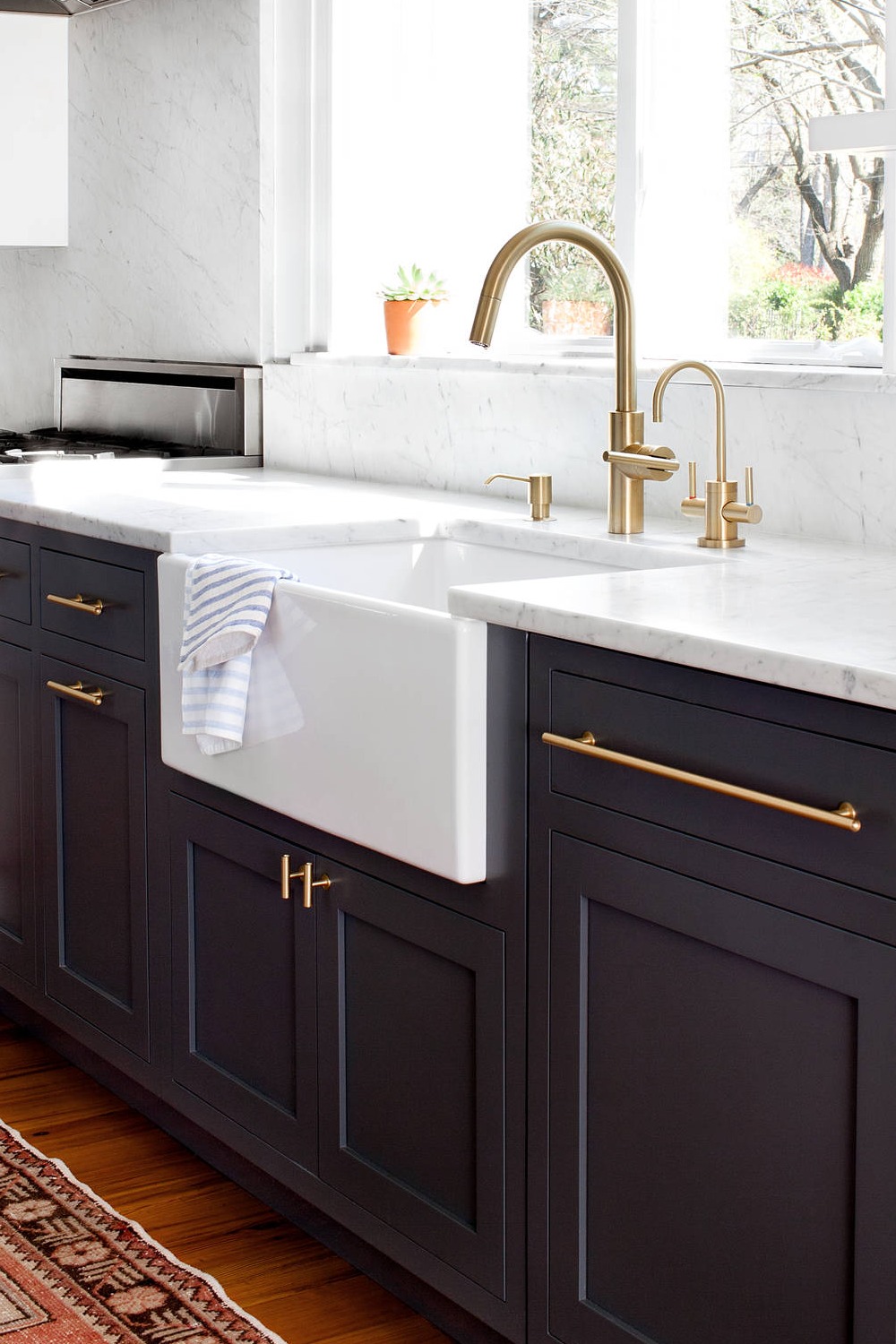 Best Option Create Modern Black Cabinets Round Knobs Cabinet Handles Black Cabinet Space Style Marble Sleek Brass
