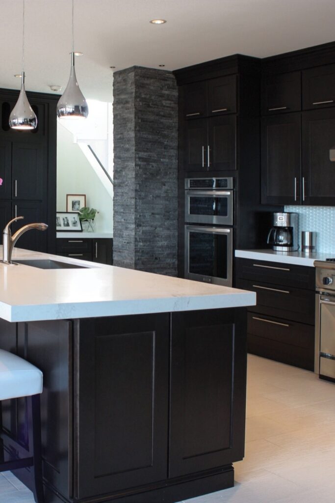 24+ Dark Gray Kitchen Cabinets-Stylish & Trendy