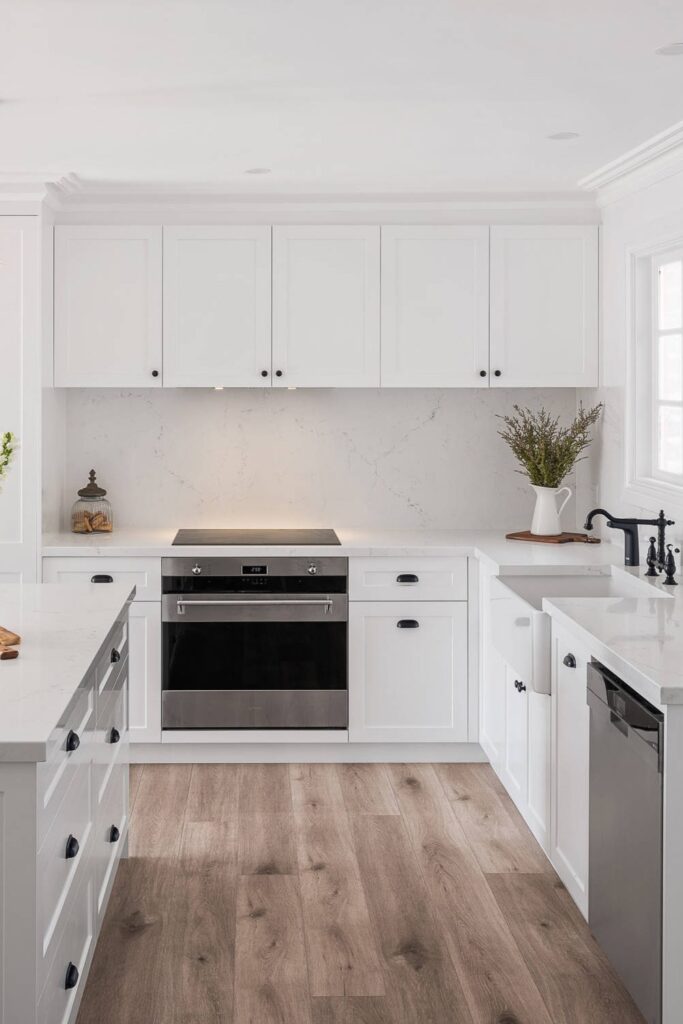 26+ Flooring Ideas For White Kitchen | CountertopsNews.com