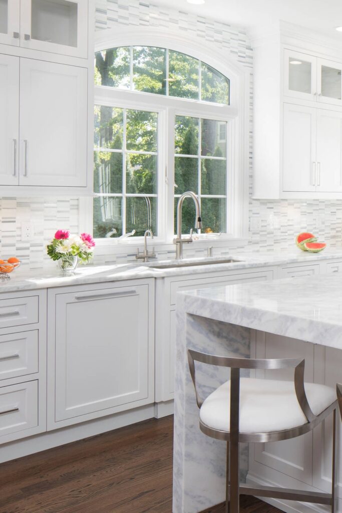 26+ Flooring Ideas For White Kitchen | CountertopsNews.com