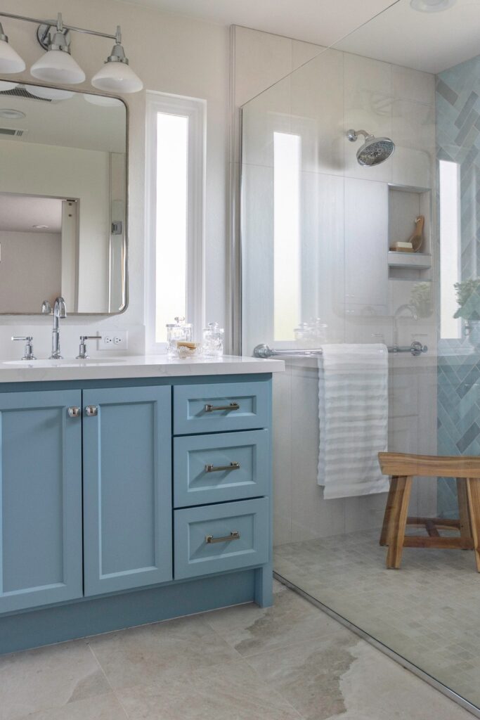 28+ Best Bathroom Remodeling Ideas | CountertopsNews